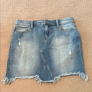 Denim Frayed Hem Skirt